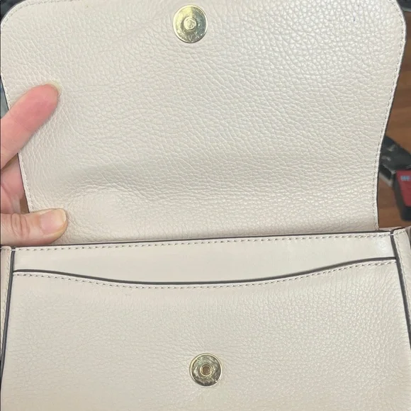 EUC Michael Kors Blush Pink Leather Crossbody Bag - Picture 9 of 16